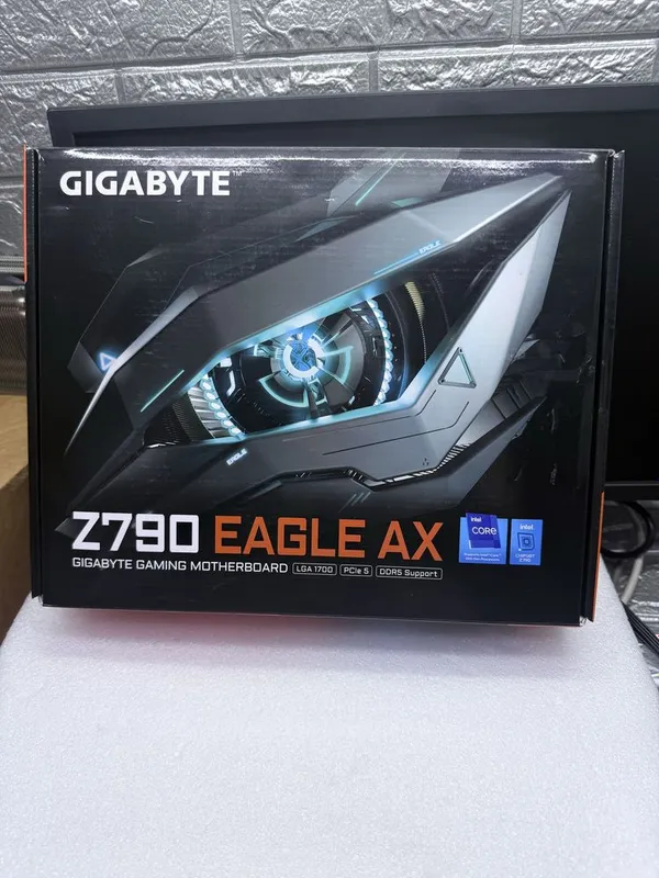 Z790 DDR5 Gigabyte EAGLE WIFI — фото 1