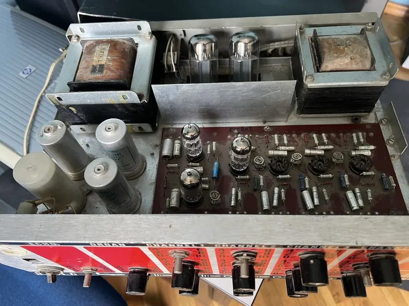 Ламповый усилитель BEAG AEX 650 2 Ламповый усилитель BEAG AEX 650 2