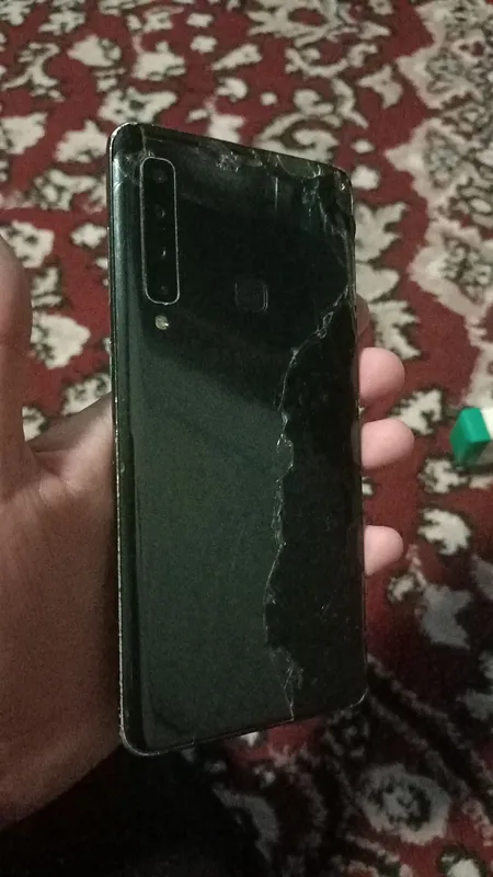 Samsung A9 2 Samsung A9 2