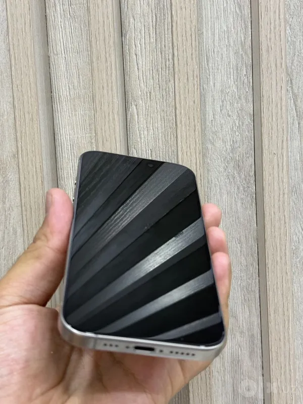 iPhone 15 Pro, 128 ГБ, 80% 6 iPhone 15 Pro, 128 ГБ, 80% 6