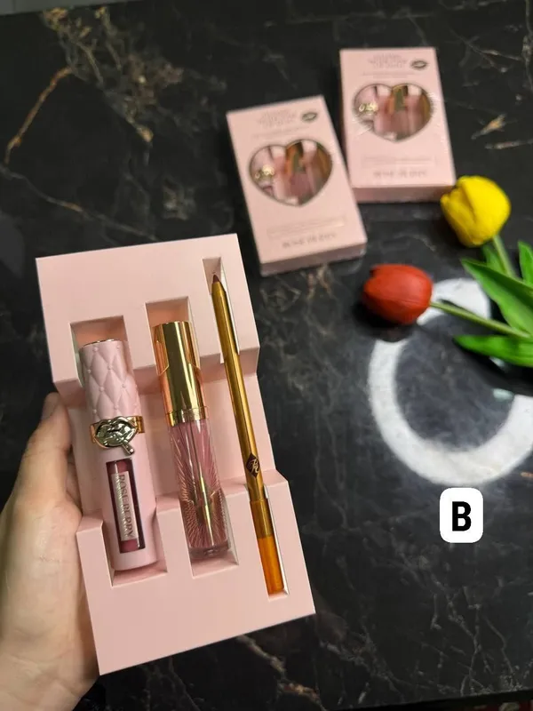 ROSE BERRY Pomada Nabor (analog Charlotte Tilbury)