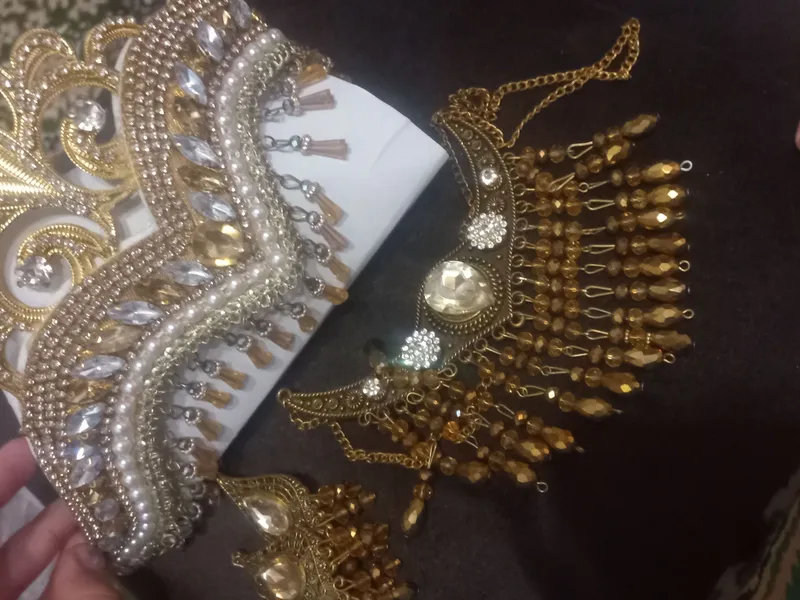Украшение 3