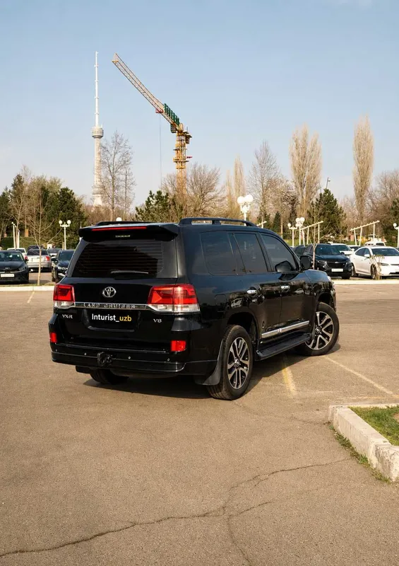 Toyota Land Cruiser 200 bilan VIP transfer | Kartej | Картеж |Аэропорт — фото 6