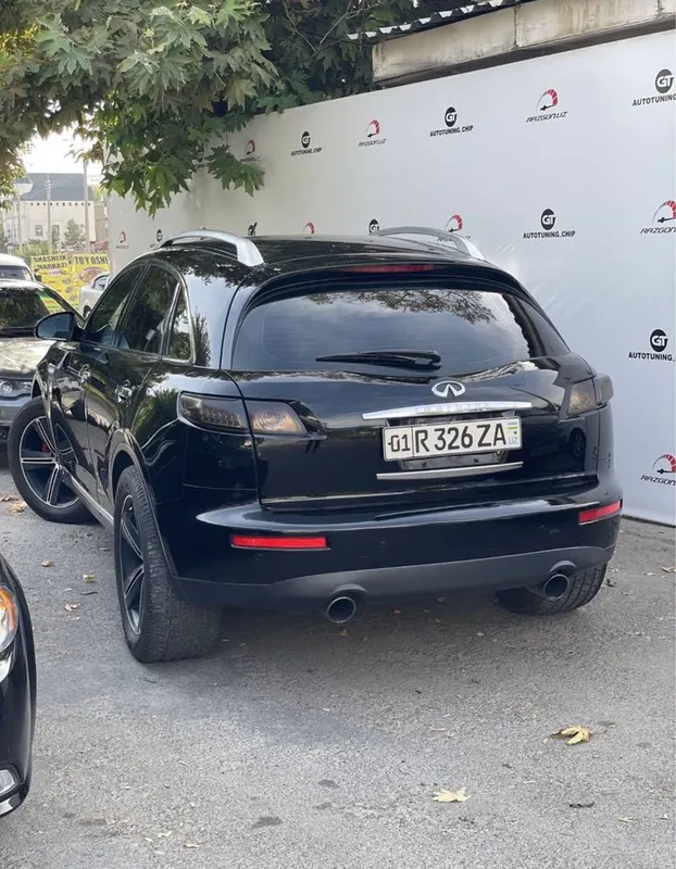 Автомобиль ИНФИНИТИ 4 Автомобиль ИНФИНИТИ 4