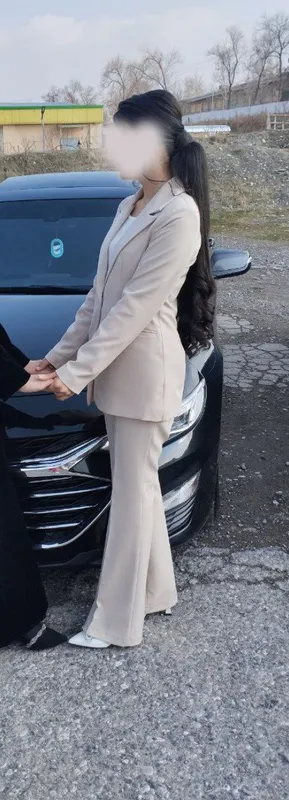 Kastum shim sotiladi S razmerda 2 marta kiyilgan 3 Kastum shim sotiladi S razmerda 2 marta kiyilgan 3