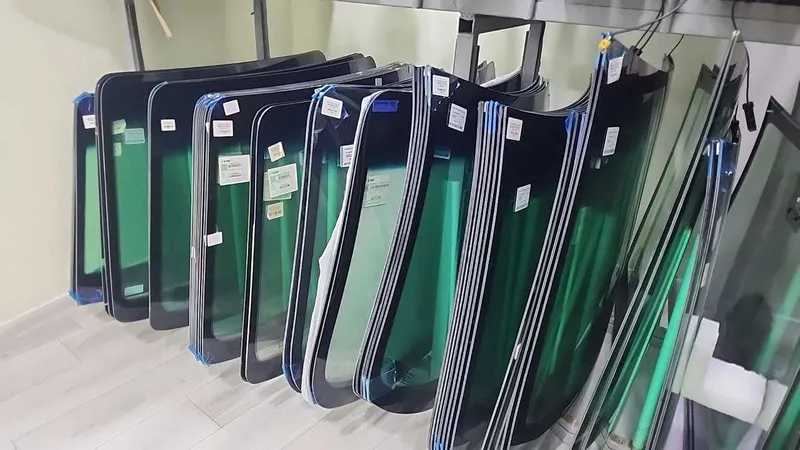 Bestune T55 Orqa Lobovoy Leader Glass Service — фото 2