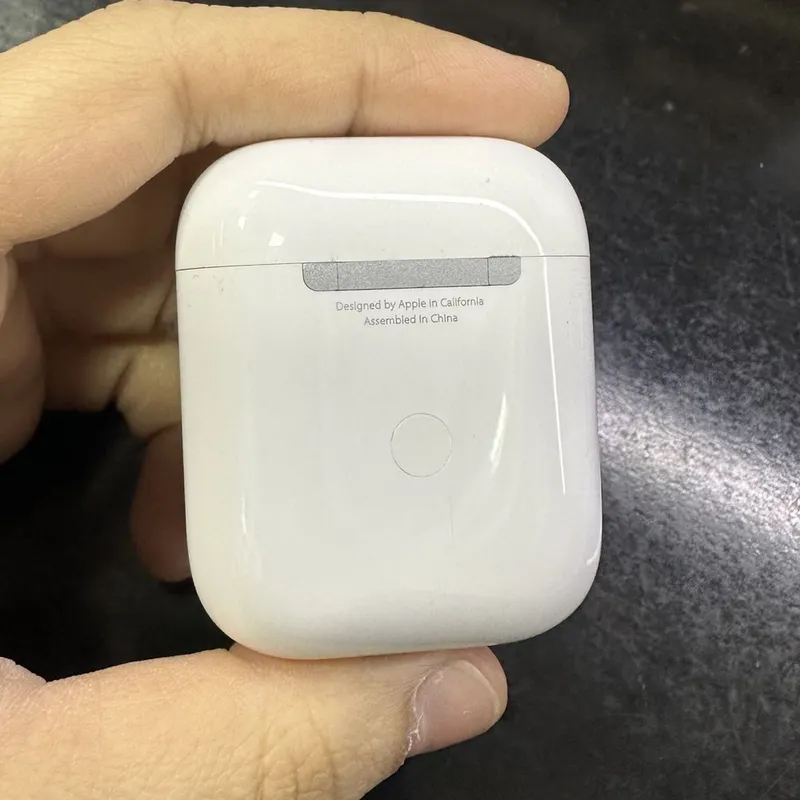 Airpods 2.2 original — фото 1 Airpods 2.2 original — фото 1
