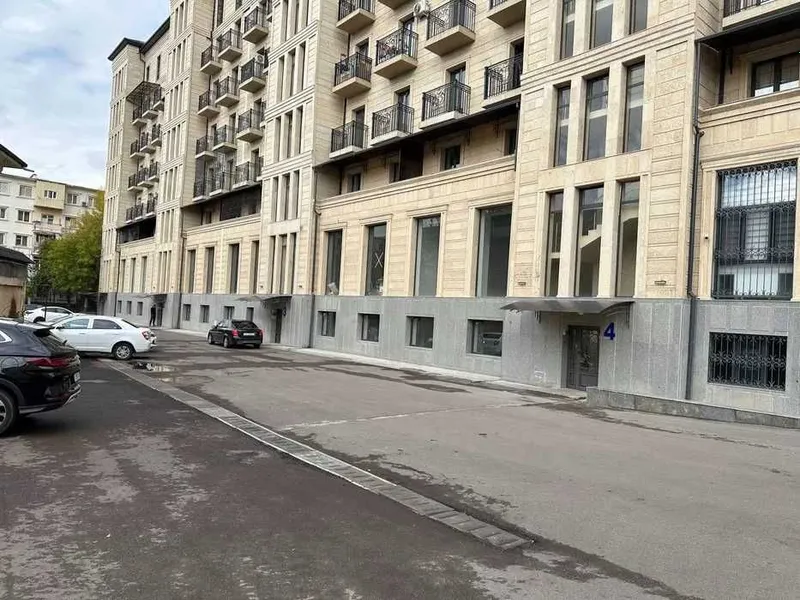 Сдам помещение Вдоль дороги 1-я линия, Мирзо-улугбекский рн ЧимганAk90 — фото 1