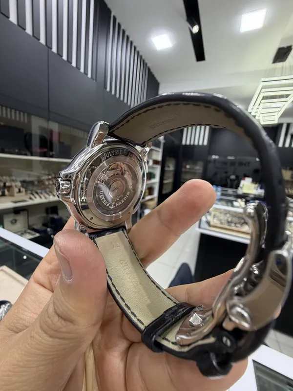 Ulysse Nardin Executive Dual Time 4
