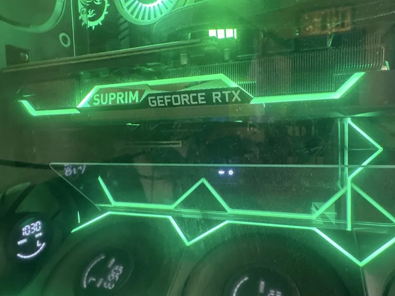 Продается rtx 3080 suprim 2