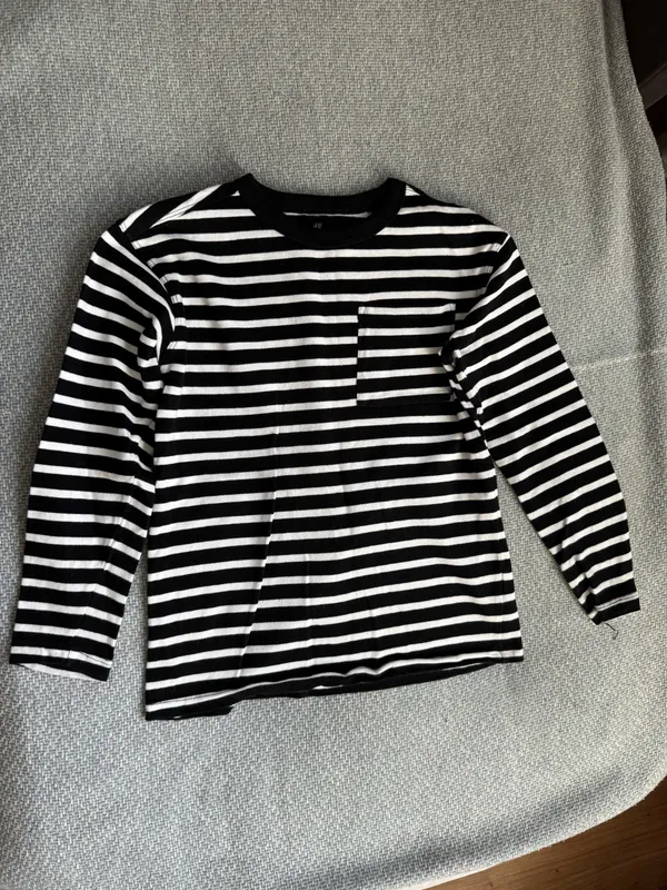 Свитшот на 8-10 лет - H&M из Кореи