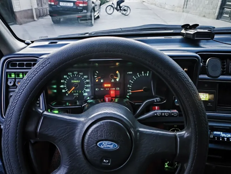 Продам Ford sierra 5 Продам Ford sierra 5