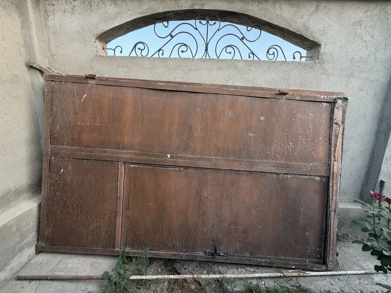 Darvoza sotiladi rassiskiy 1 Darvoza sotiladi rassiskiy 1