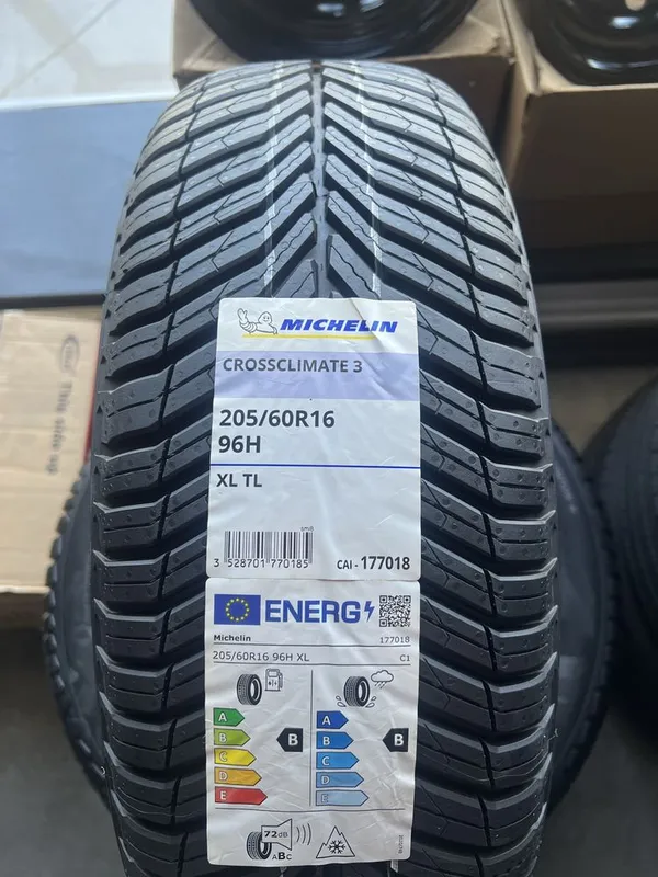 Shina Balon Michelin Мишлен 205/60 R16 CrossClimate 3 1 Shina Balon Michelin Мишлен 205/60 R16 CrossClimate 3 1
