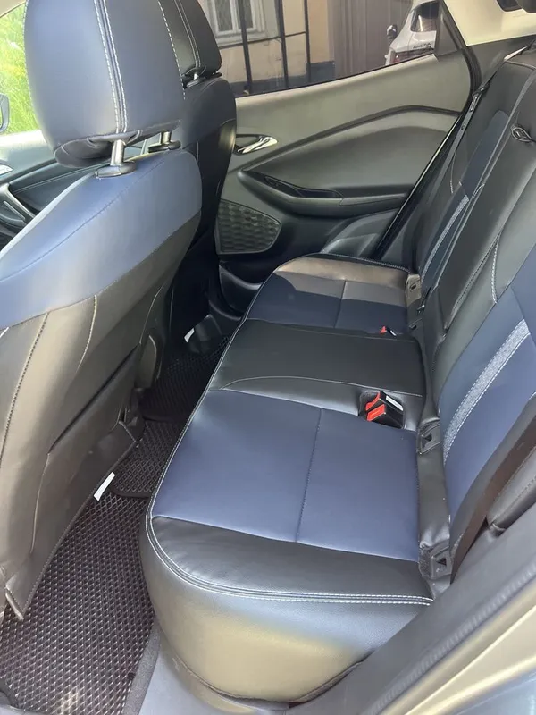 Tracker Premier Plus 2025 — фото 6