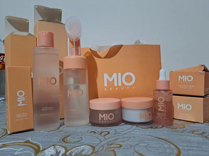 Mio komplekt va massajor