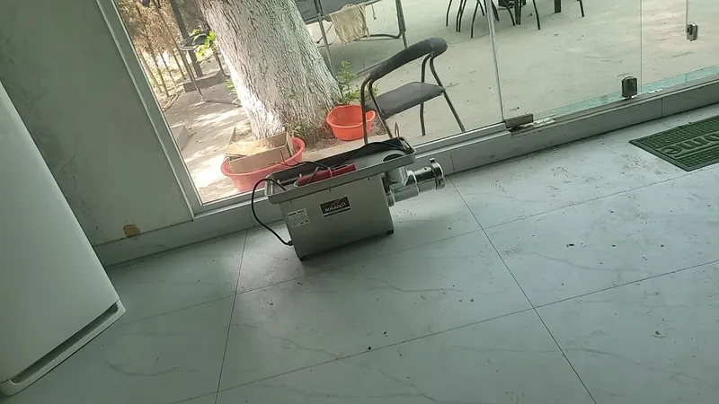 mesrofka Kattasi Restaran Kafe uchun 700$ Yangi