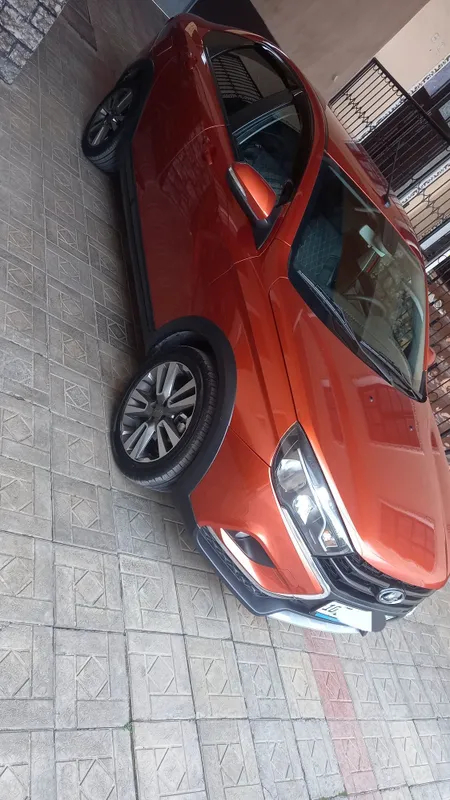 Lada vesta cros sotiladi 2020 1 Lada vesta cros sotiladi 2020 1