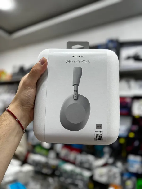 Наушники Sony XM6