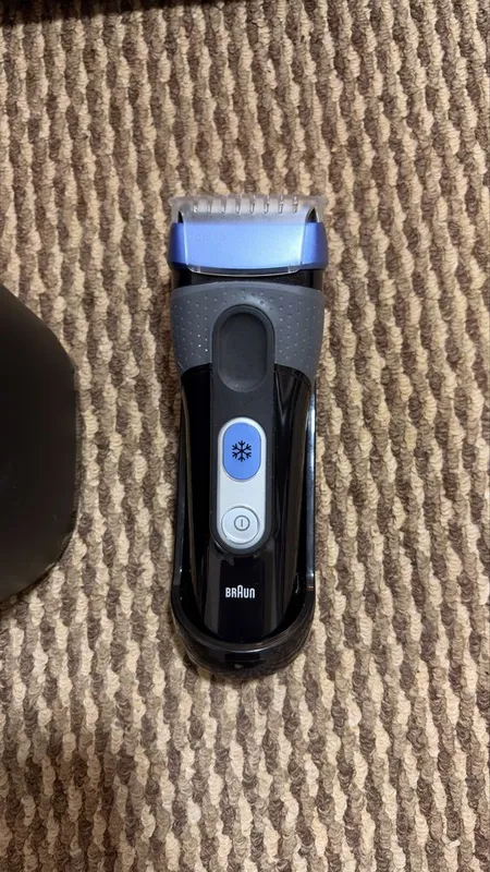 Braun soqol olish vositasi tekinga 2
