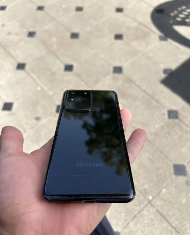 Телефон Samsung S20 Ultra 5G 4 Телефон Samsung S20 Ultra 5G 4