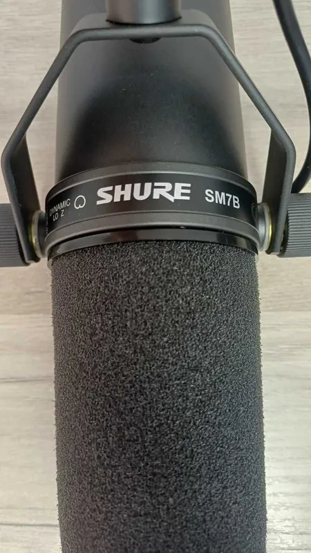 Студийный микрофон Shure SM7B — фото 1