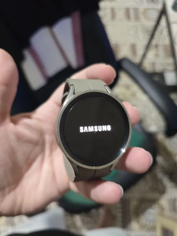 Galaxy Watch 5 pro titan brown 4