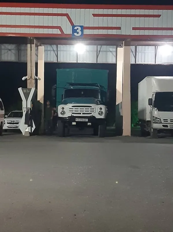 Zil 130 kuzov furgon — фото 3
