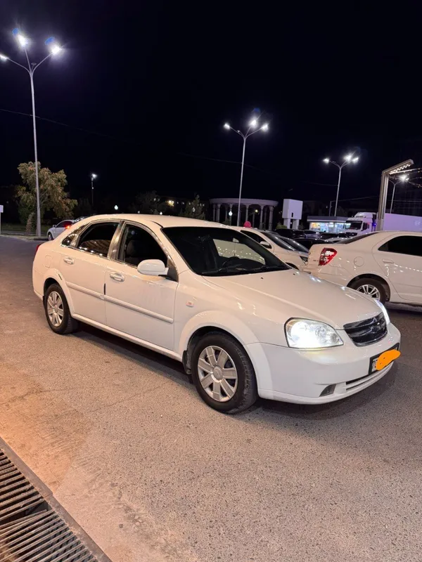 Lacetti 1.8, идеальное состояние 2 Lacetti 1.8, идеальное состояние 2
