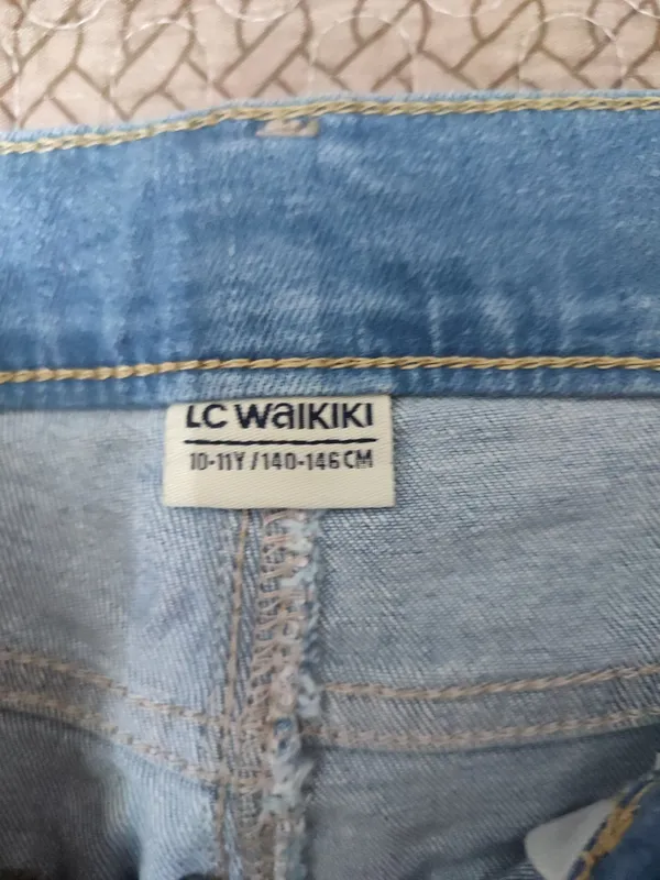 Продаю новые джинсы на мальчика — фото 1
