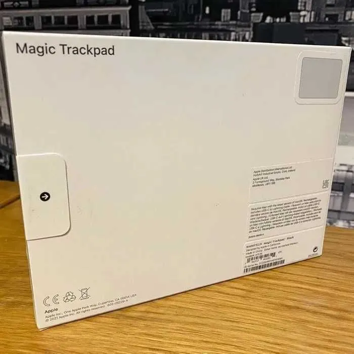 Apple Magic Trackpad 3 Type-c New 2025 — фото 3