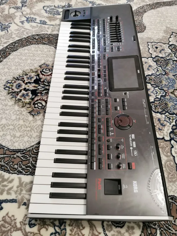 Korg pa4x lar sotiladi holati yangi — фото 3