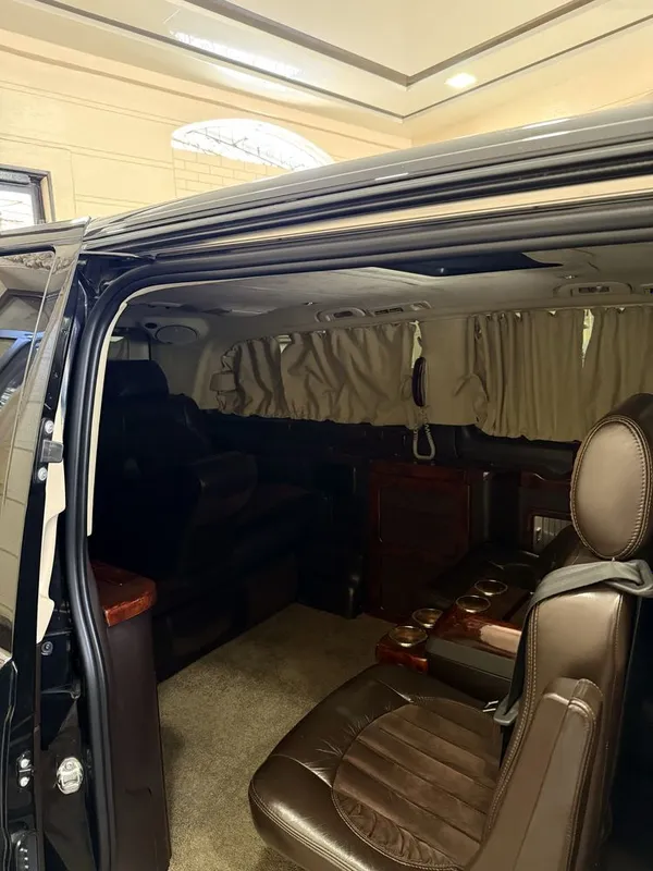 Mercedes Benz V-Class Klassen. 6