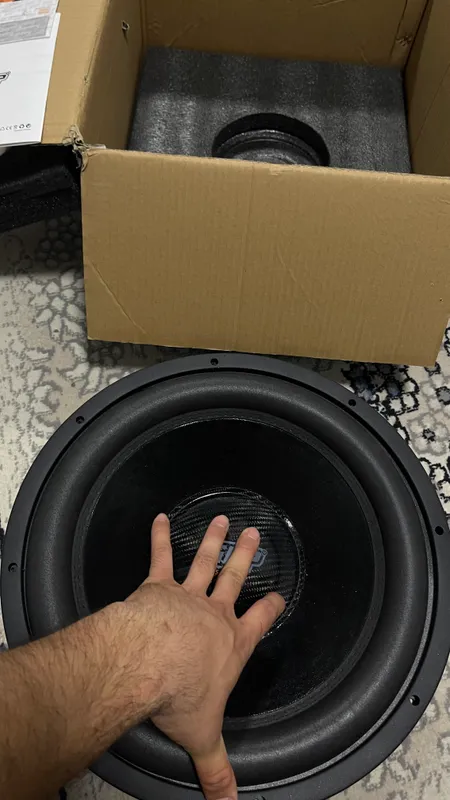 Сабвуфер AMP 1800 2