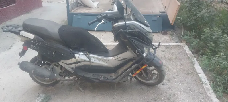 NMAX 4