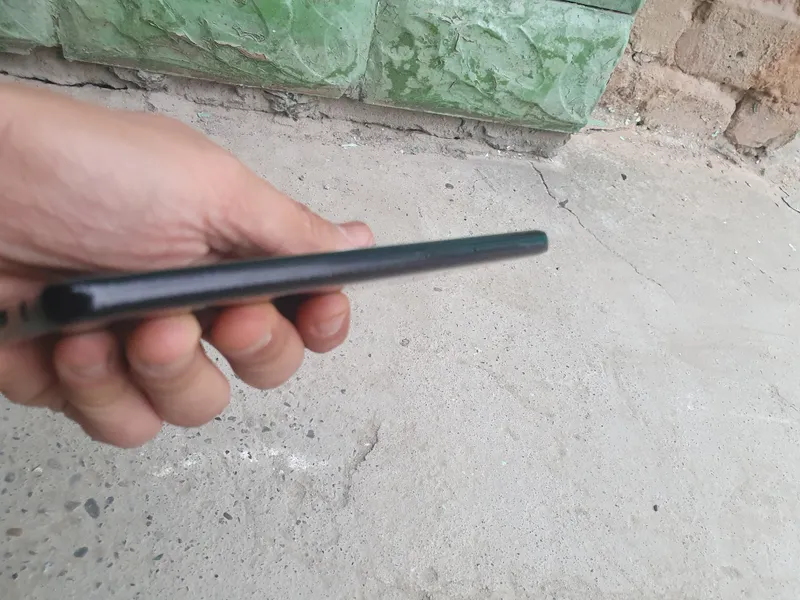Продаётся телефон Samsung S9, цена 600 тысяч 3 Продаётся телефон Samsung S9, цена 600 тысяч 3