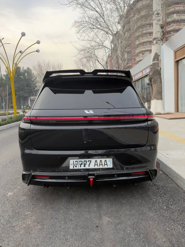 Lixiang L8 max продается — фото 2