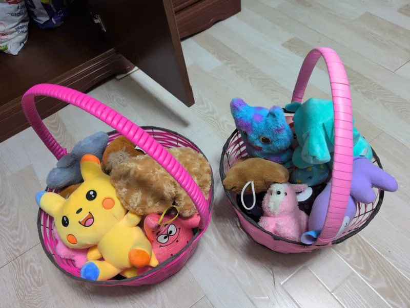 продаются игрушки, все по 15.000