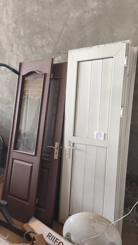 Эшик ва ромлар сотилади. Б/У ДСП сотилади 1