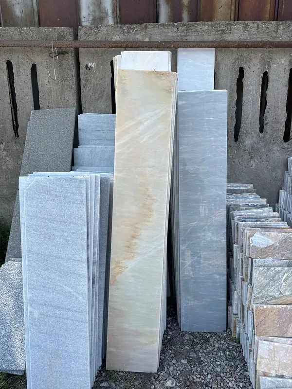 Mramor Marmar Granit sotiladi