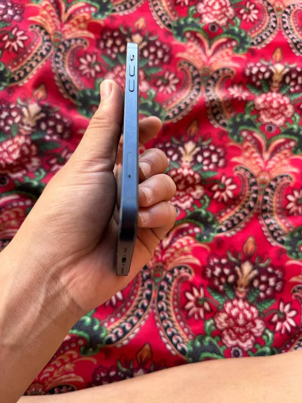 iphone 12 в хорошым состояние на 128гб 79 акб 7