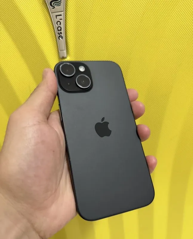 Iphone 15 128 GB 3