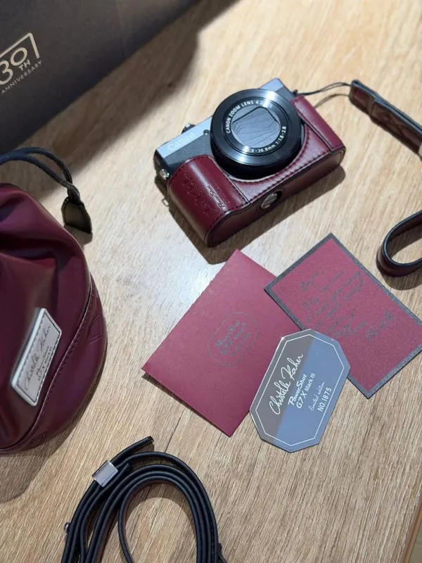 Canon G7X Mark ||| 30th Anniversary Limited Edition 2