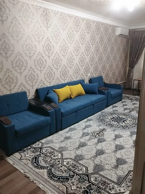Сотилади янги диван 2 та кресло