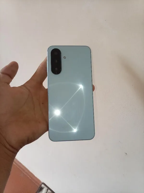 SAMSUNG GALAXY A17 — фото 1