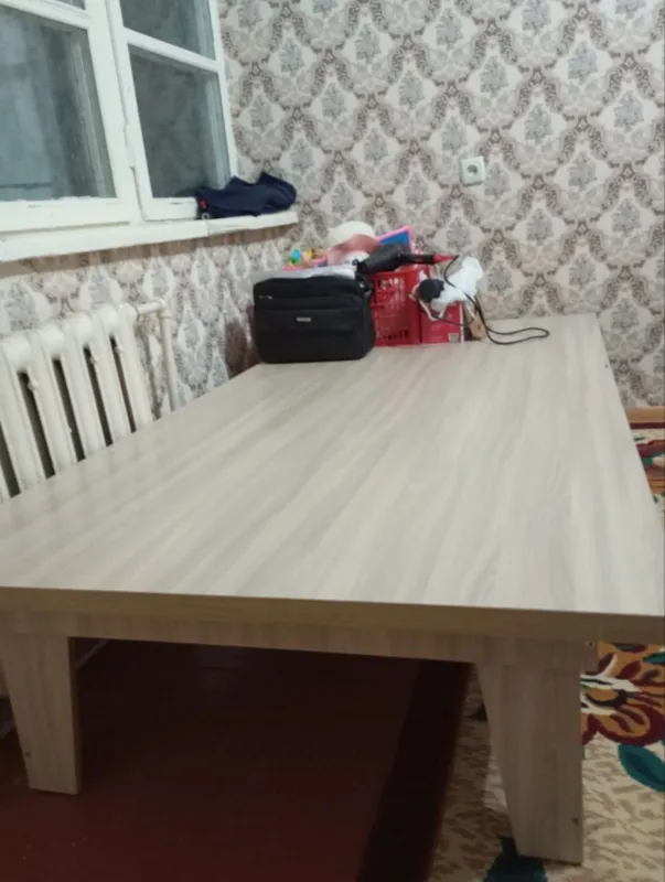 Журнальный столик