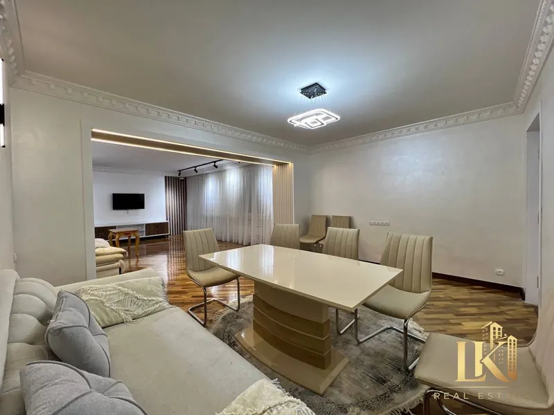 Продаётся просторная 2-комнатная квартира, 107 м², Мирзо-Улугбекский район — фото 1 Продаётся просторная 2-комнатная квартира, 107 м², Мирзо-Улугбекский район — фото 1