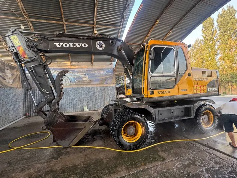 Ekskavator volvo 6 Ekskavator volvo 6