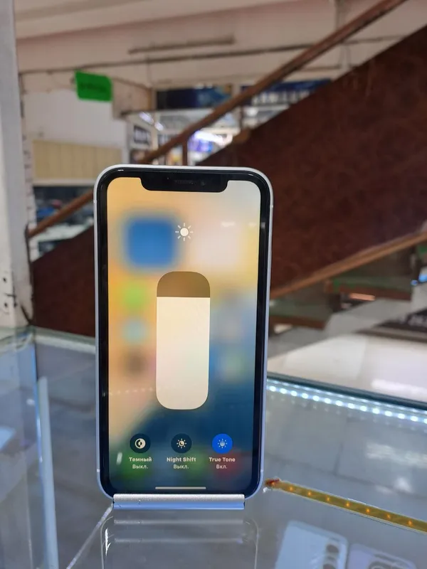 iPhone XR 64GB