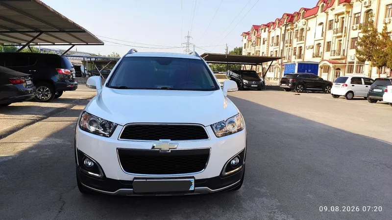 BYD E2 2024 yil oq tozza 1 BYD E2 2024 yil oq tozza 1